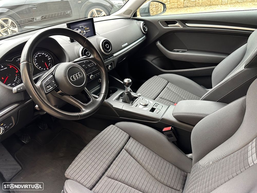 Audi A3 1.6 TDI Sport - 9