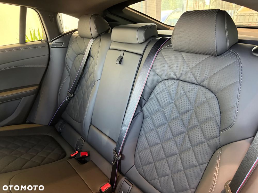 BMW X6 - 15