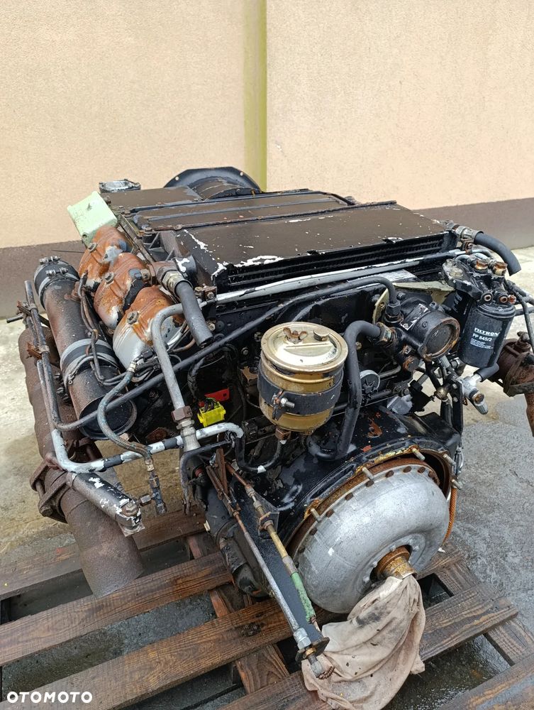 Silnik Deutz F6L413 F KBA10676 rozrusznik części - 6