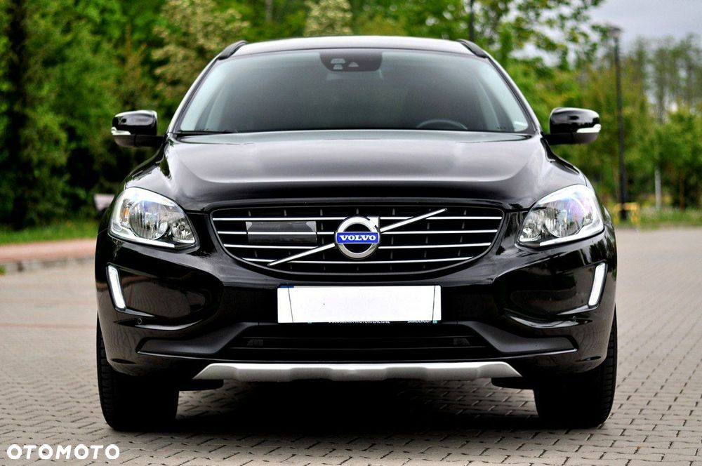 Volvo XC 60 D3 Momentum - 25