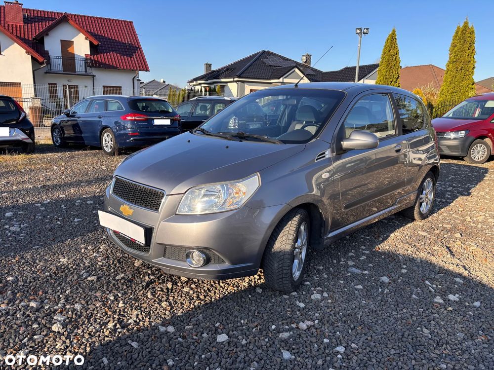 Chevrolet Aveo 1.4 LT - 12