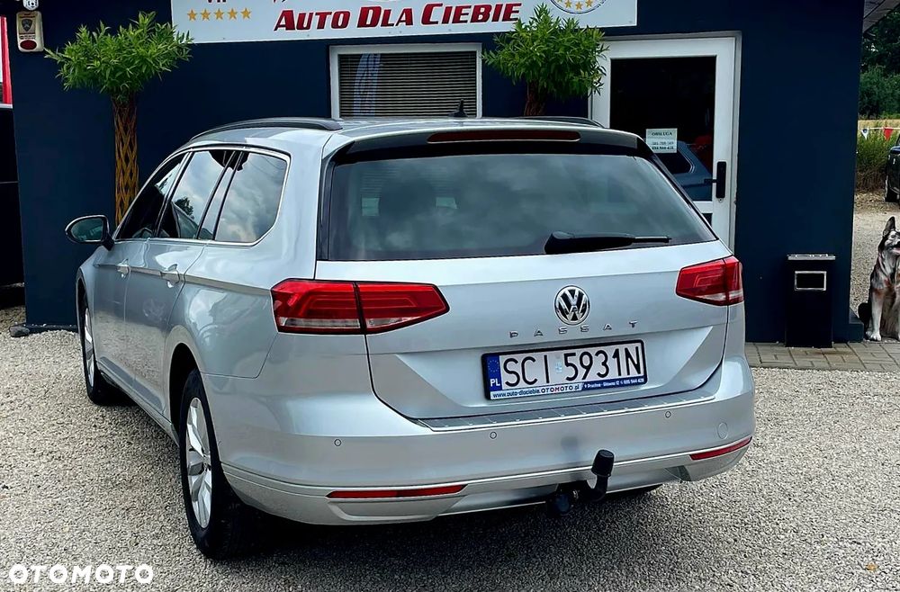 Volkswagen Passat 2.0 TDI (BlueMotion Technology) DSG Highline - 33