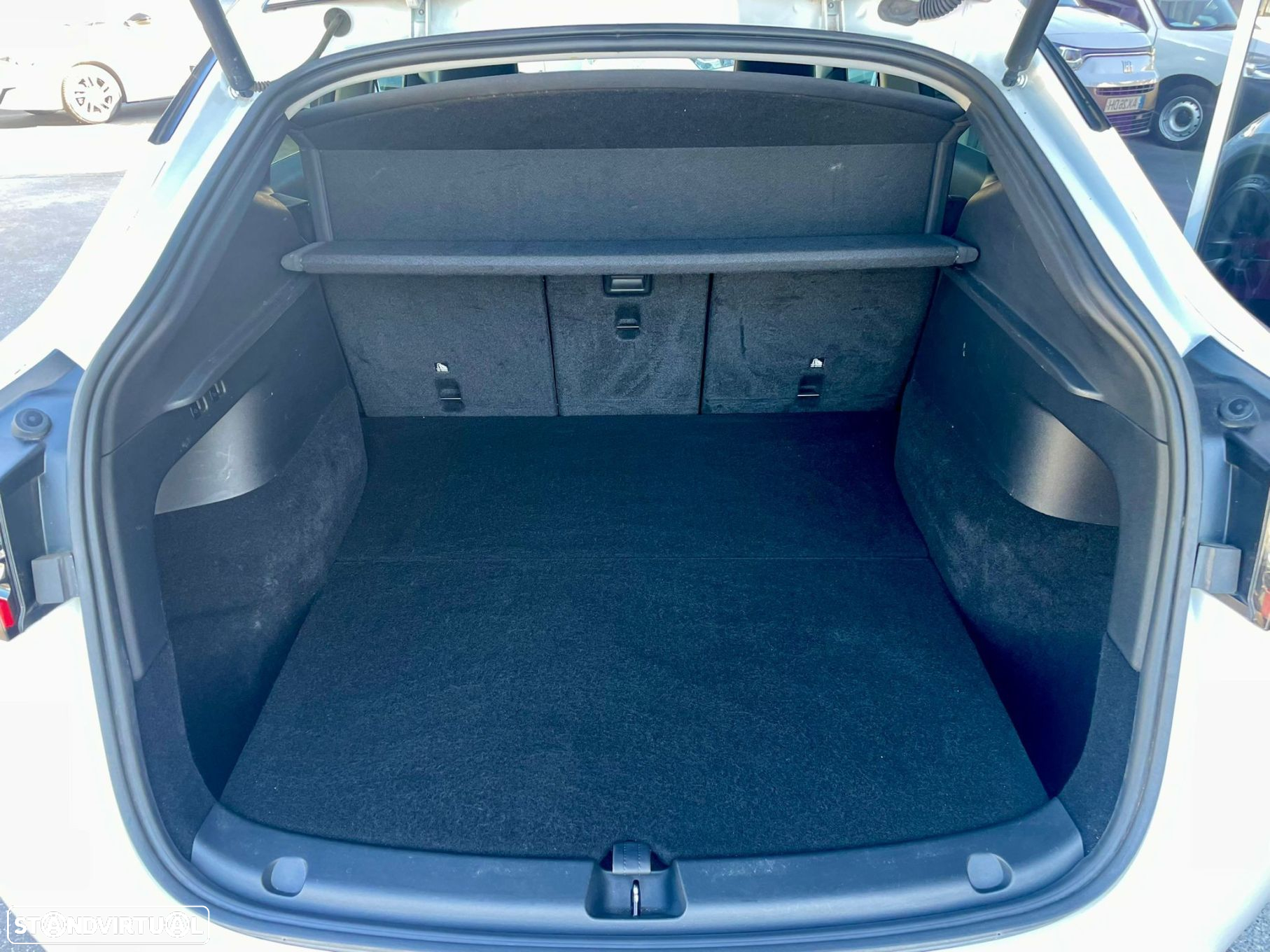 Tesla Model Y Tração Traseira - 11
