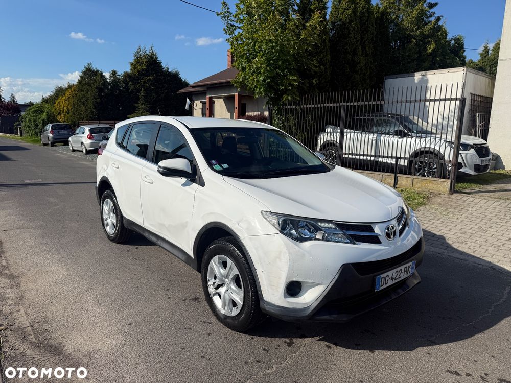 Toyota RAV4 2.0 D-4D Premium 4x2 - 7