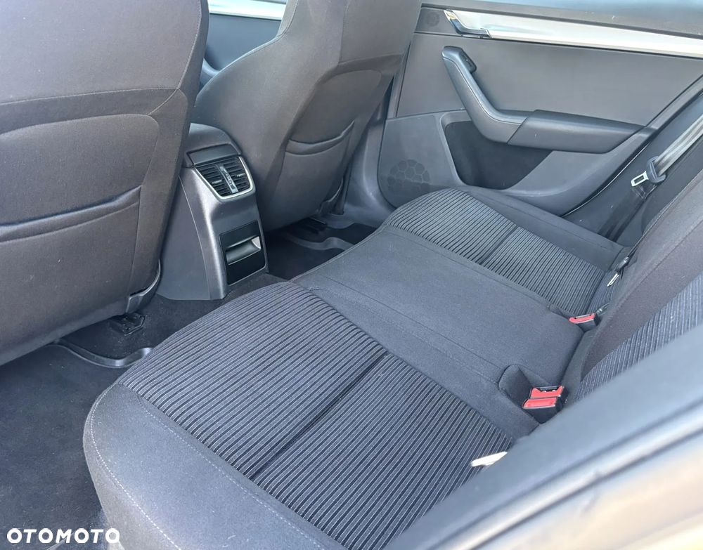 Skoda Octavia 2.0 TDI Ambition - 20