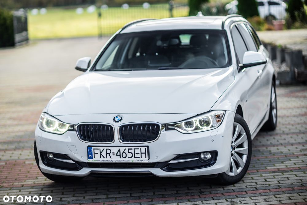 BMW Seria 3 318d Sport Line - 33