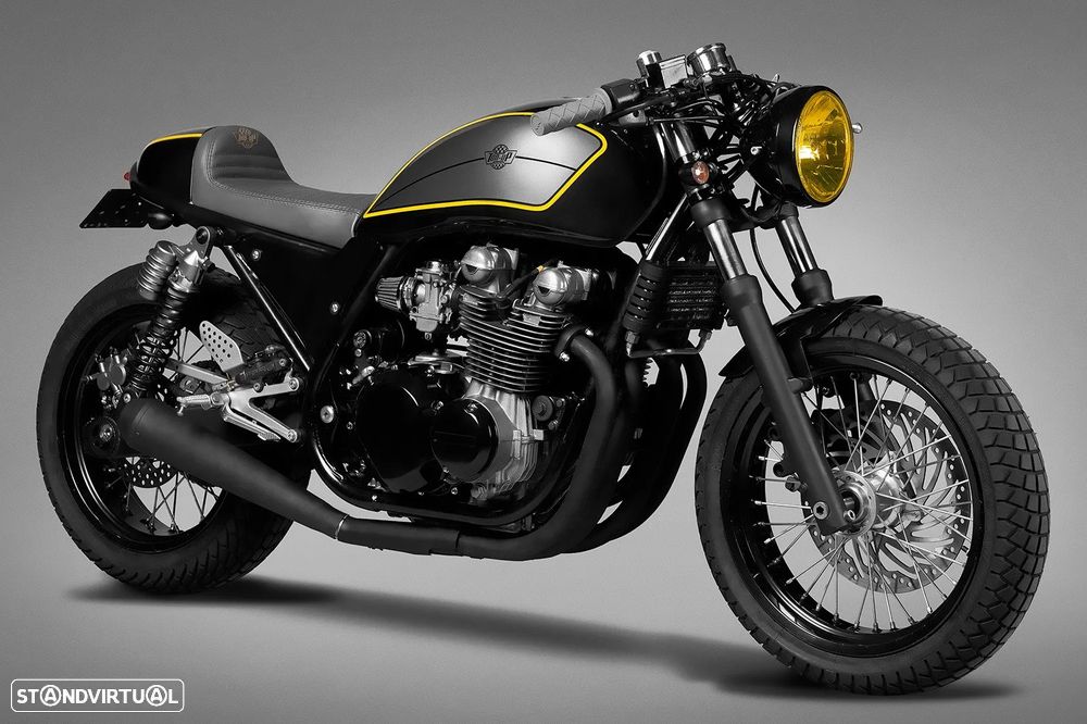 Kawasaki Zephyr Naked - 1