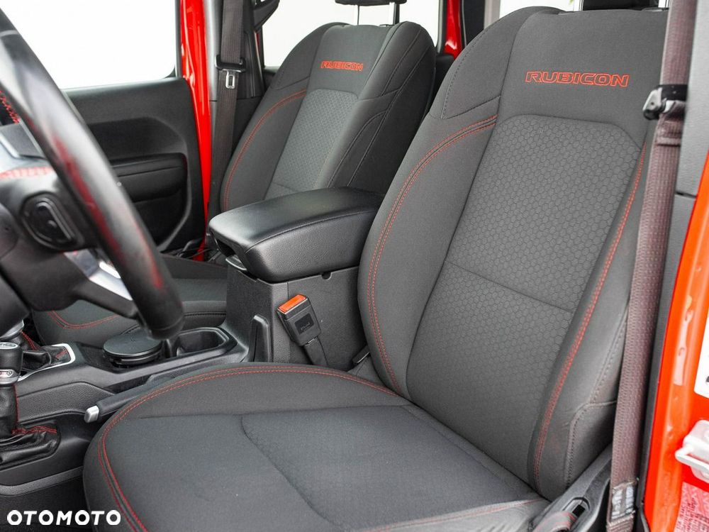 Jeep Wrangler Unlimited GME 2.0 Turbo Rubicon - 12