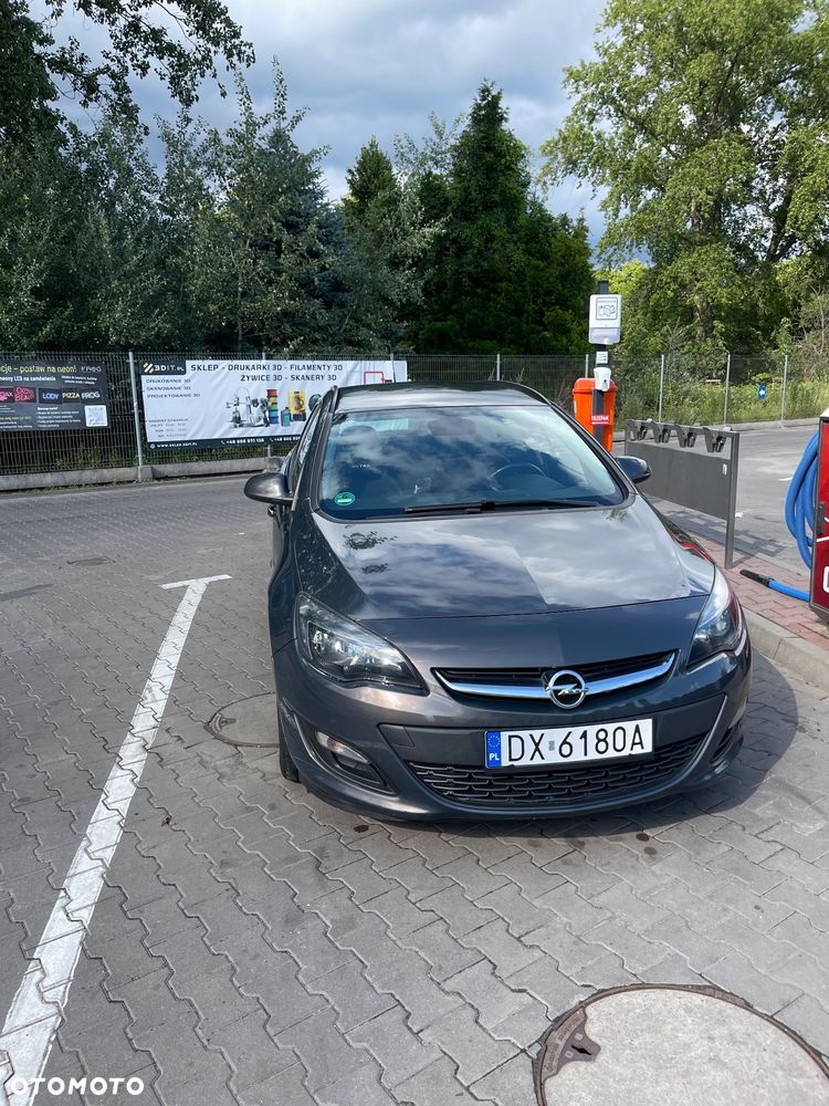 Opel Astra 1.6 CDTI Cosmo - 3