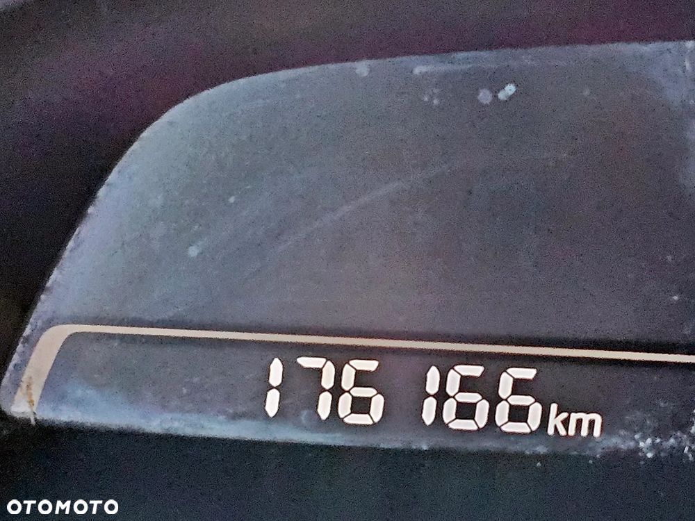 Mazda 3 SKYACTIV-G 120 Center-Line - 22