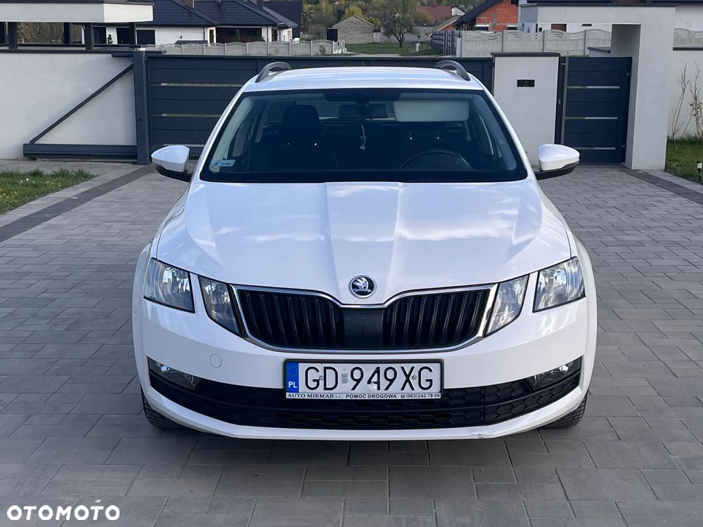 Skoda Octavia - 2