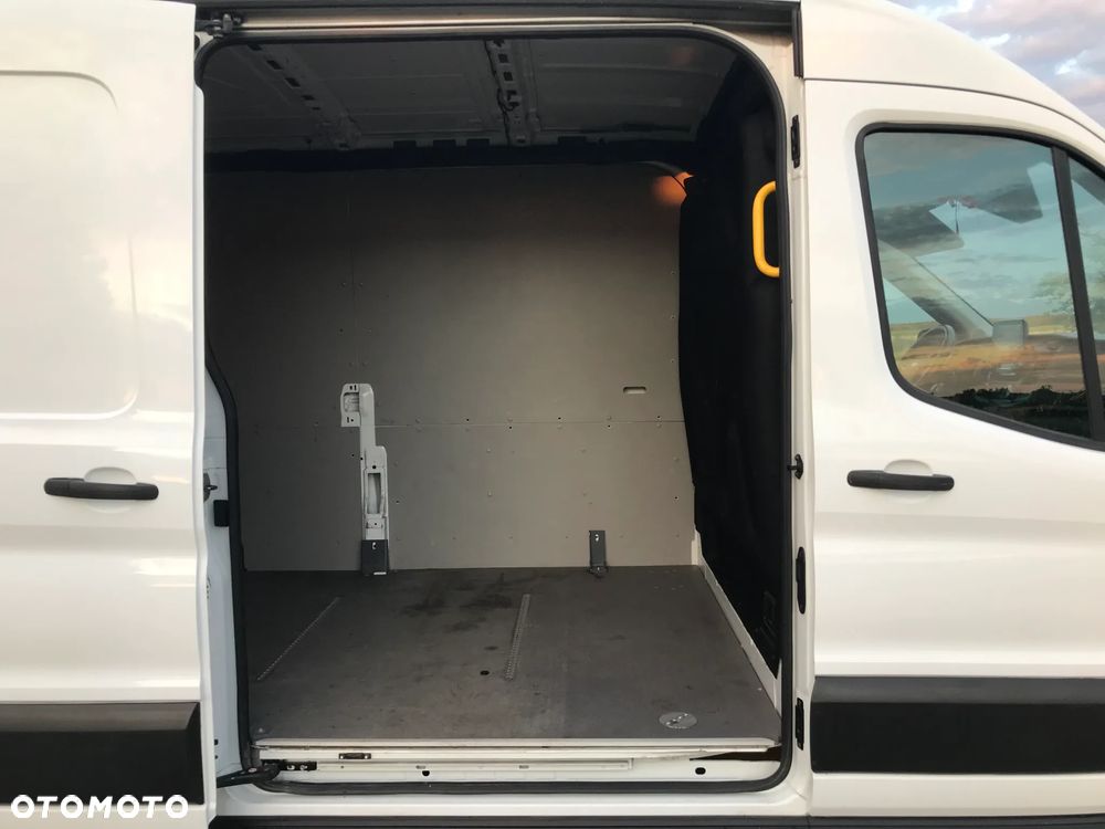 Ford TRANSIT - 23