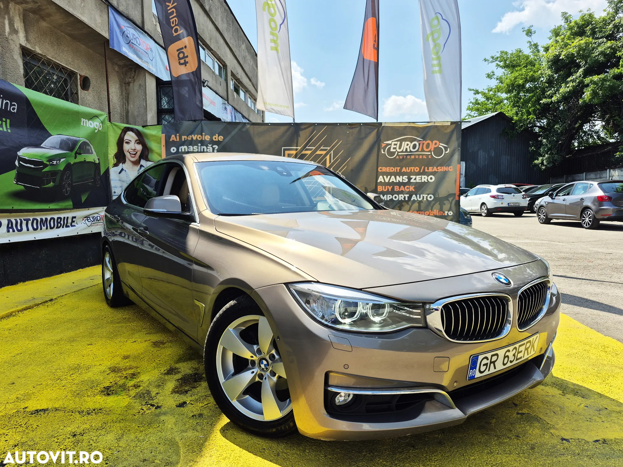 BMW Seria 3 320i GT Aut. Luxury Line - 3