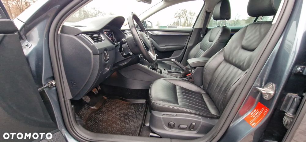 Skoda Octavia 1.6 TDI Soleil - 35