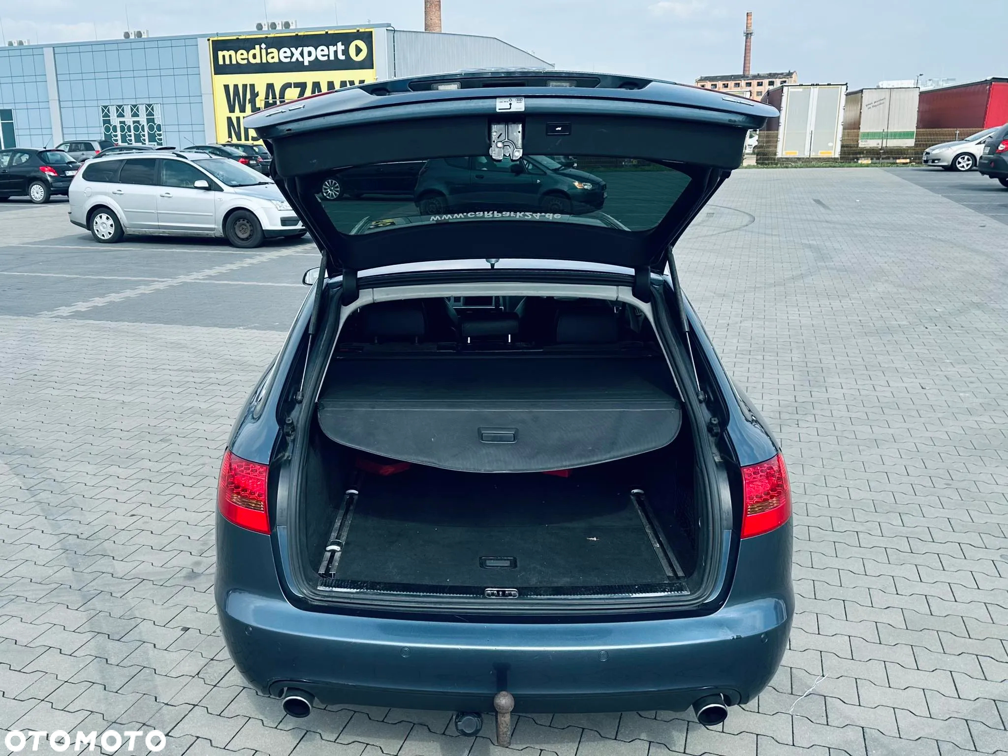 Audi A6 Avant 2.4 - 9