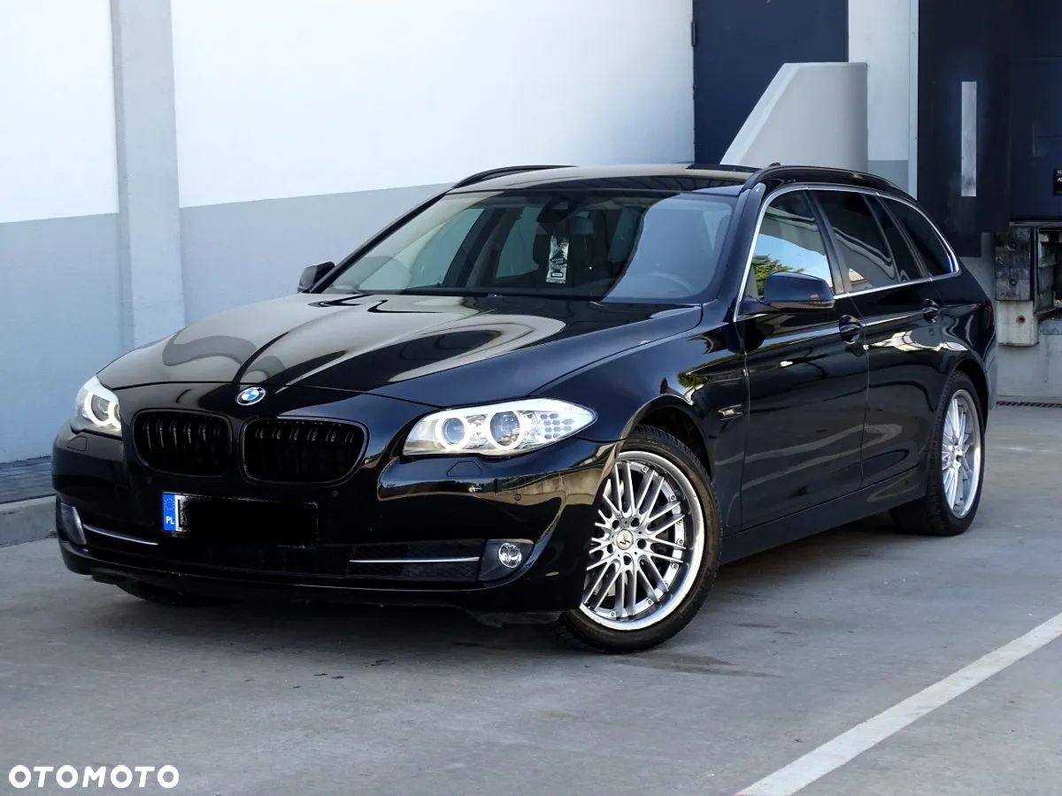 BMW Seria 5 528i xDrive - 1