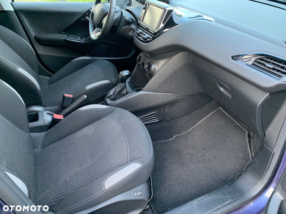 Peugeot 208 1.6 BlueHDi Active S&S - 26