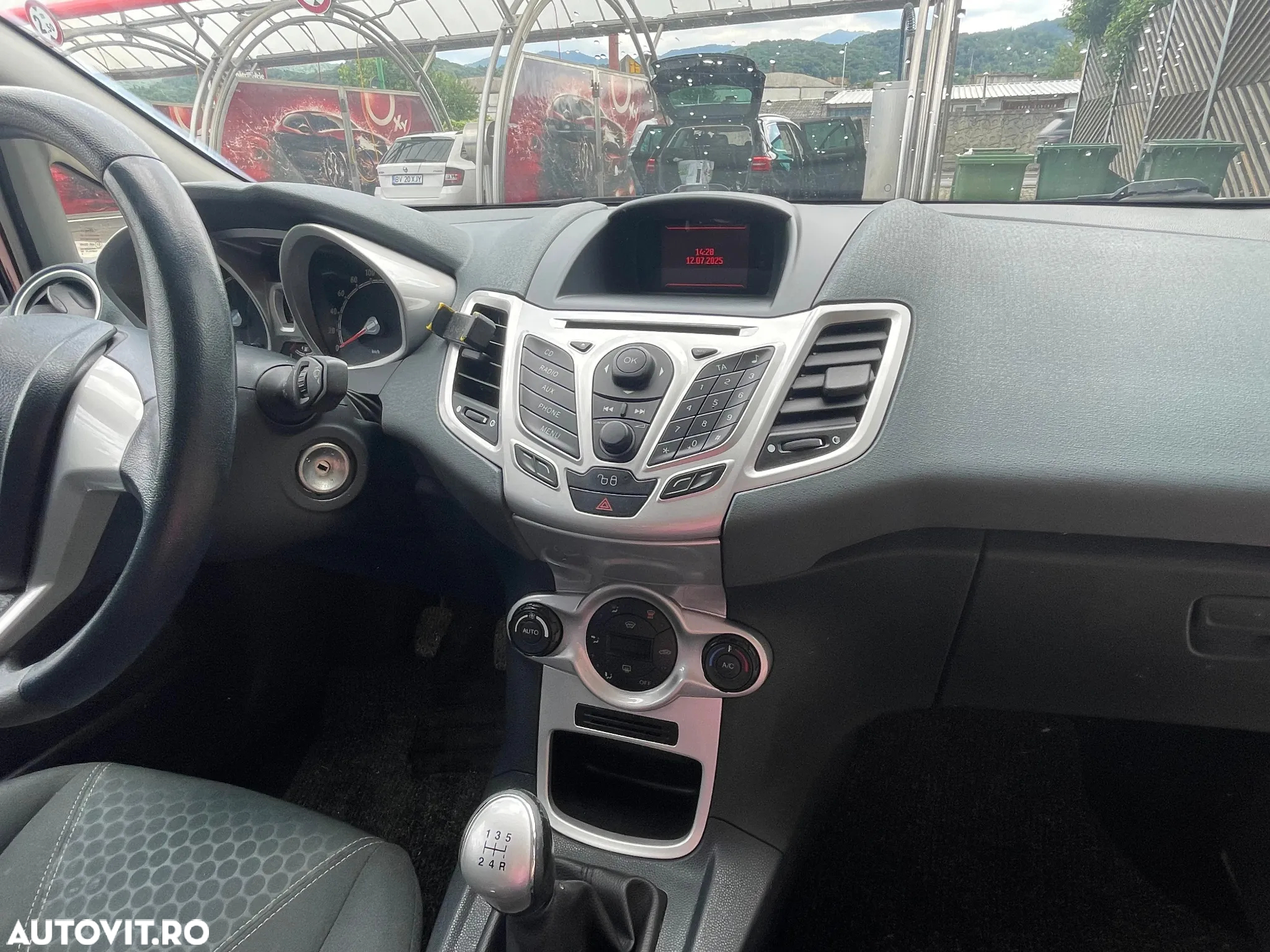 Ford Fiesta 1.25 Titanium - 8