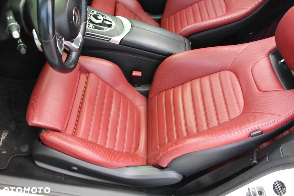 Mercedes-Benz Klasa C 300 7G-TRONIC AMG Line - 15