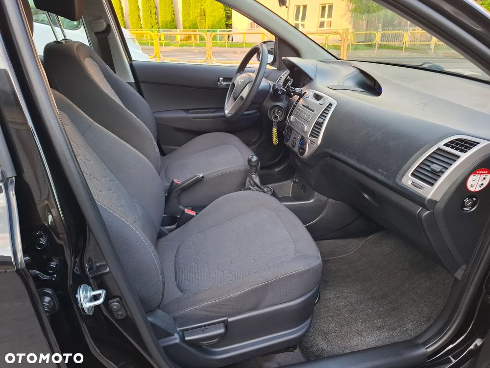 Hyundai i20 1.2 Edition 20 - 9