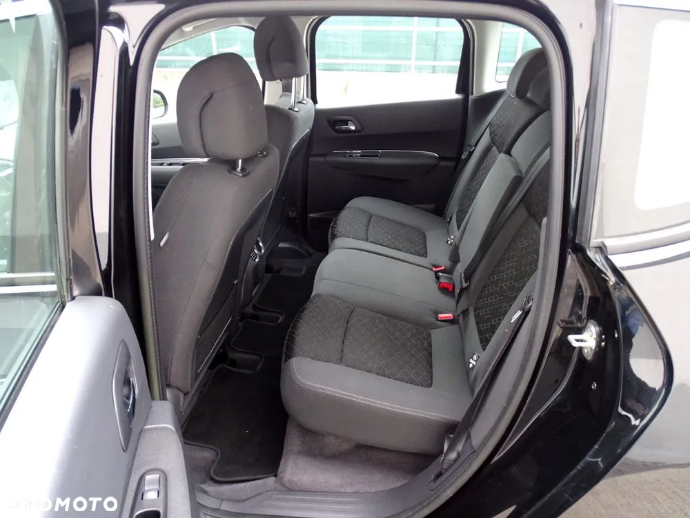 Peugeot 3008 1.6 HDi Access - 13