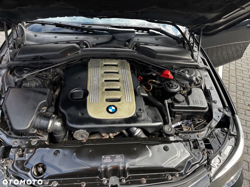 BMW Seria 5 535d - 16