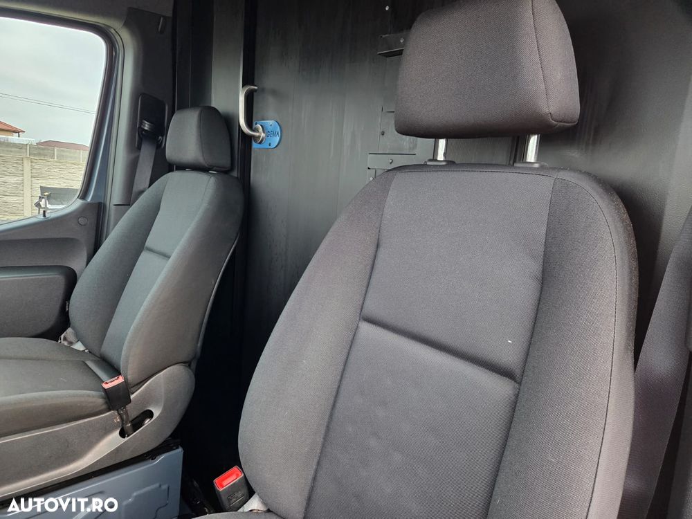 Mercedes-Benz New Sprinter L3H2 - 23