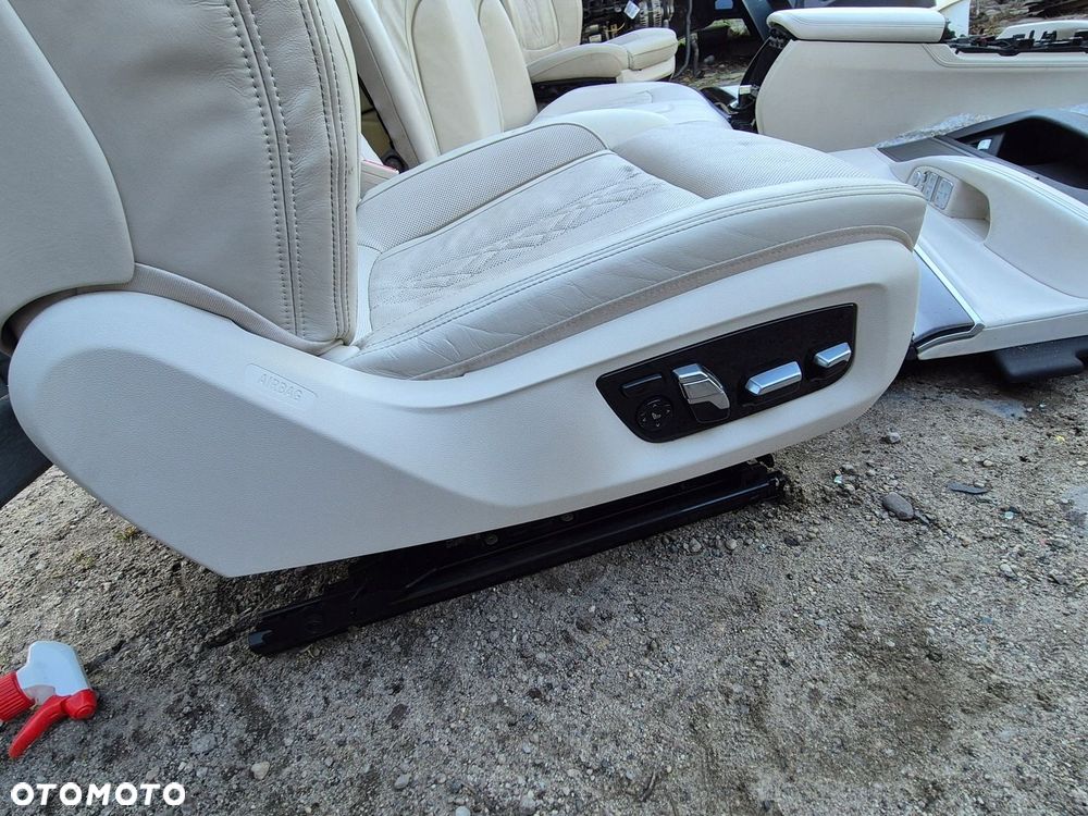 fotele kanapa tapicerka BMW 7 G11 - 3