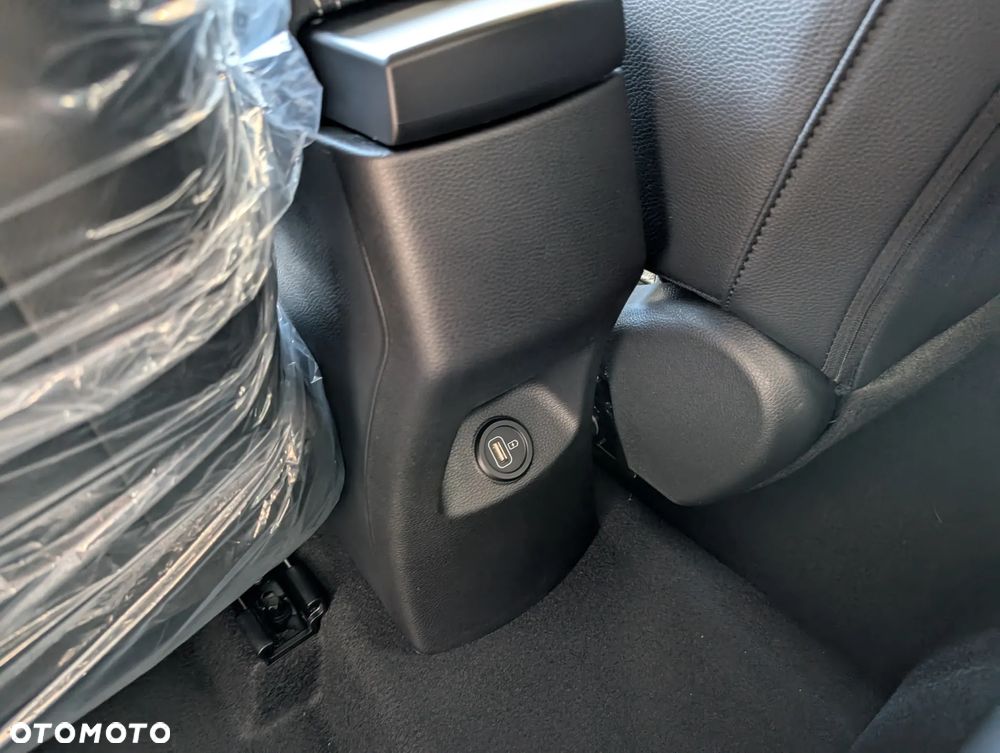 Kia Stonic 1.2 L - 17