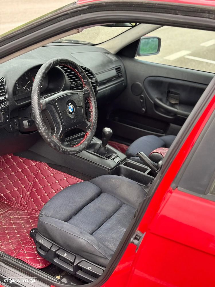 BMW 318 tds Touring - 7