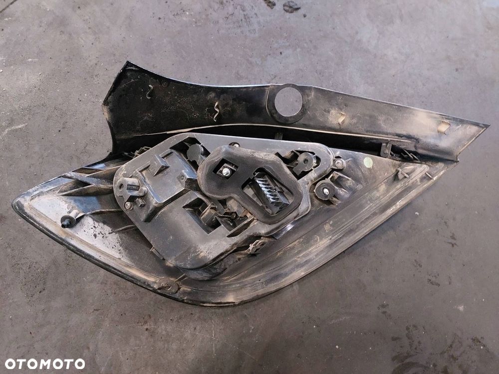KLAPA BAGAŻNIKA + LAMPA LEWA PRAWA OPEL ASTRA H Z157 - 5