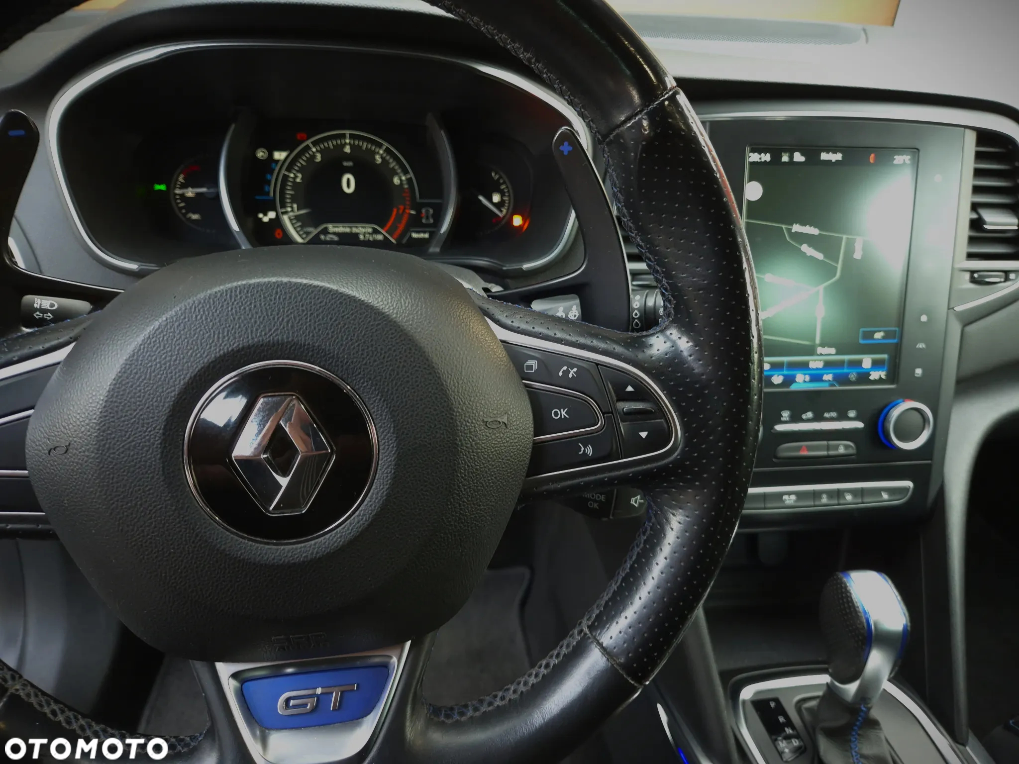 Renault Megane ENERGY TCe 205 EDC GT - 24