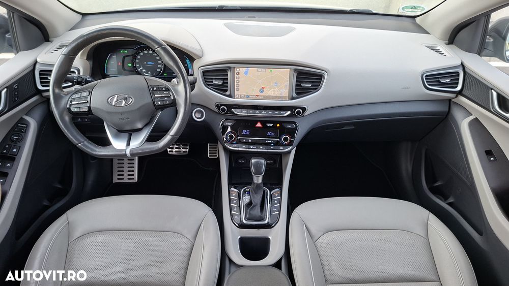 Hyundai IONIQ - 6