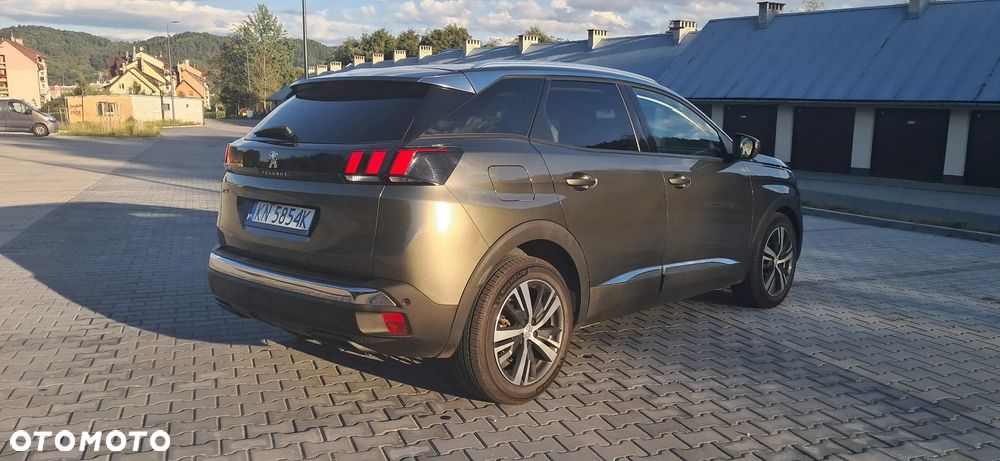 Peugeot 3008 1.2 PureTech Allure S&S EAT6 - 8