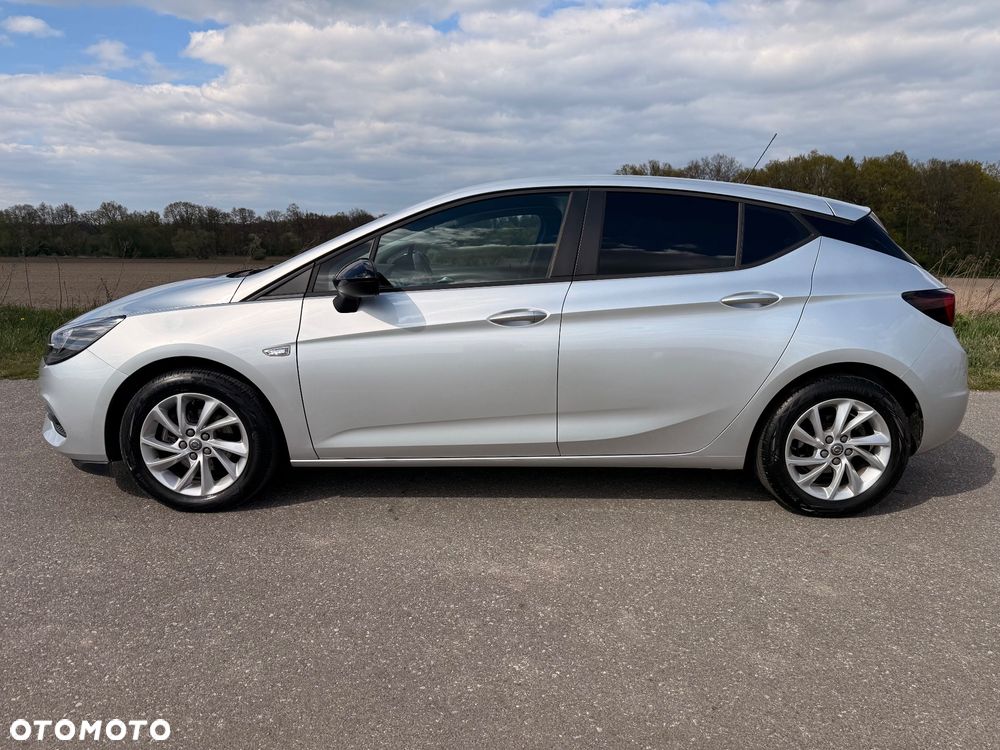 Opel Astra 1.2 T Edition S&S - 9