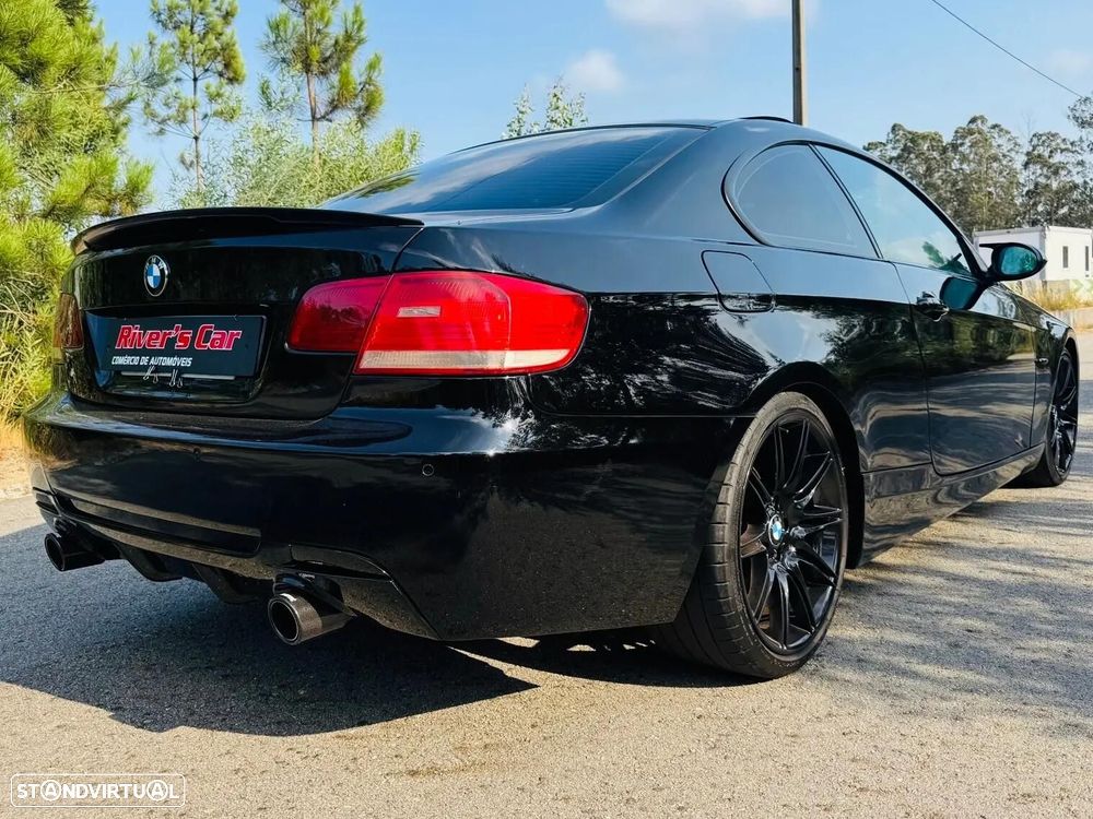 BMW 320 d Coupe - 10