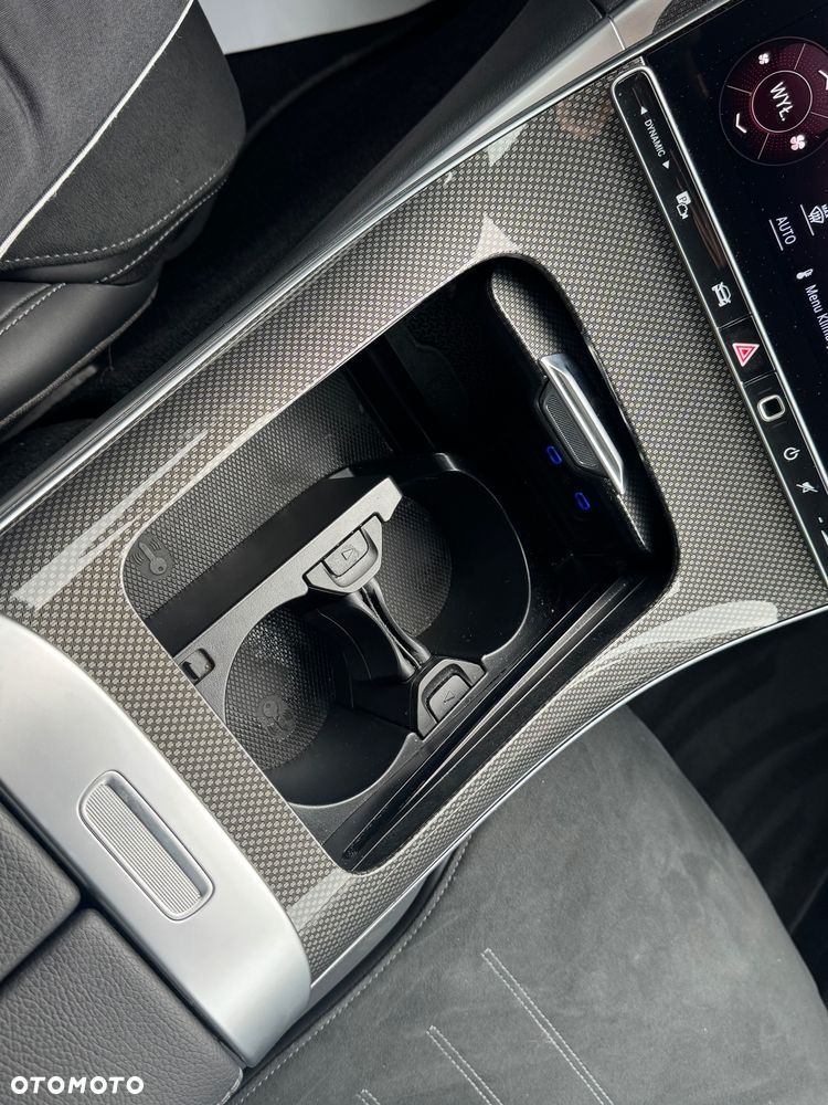 Mercedes-Benz Klasa C 220 d mHEV 4-Matic AMG - 25