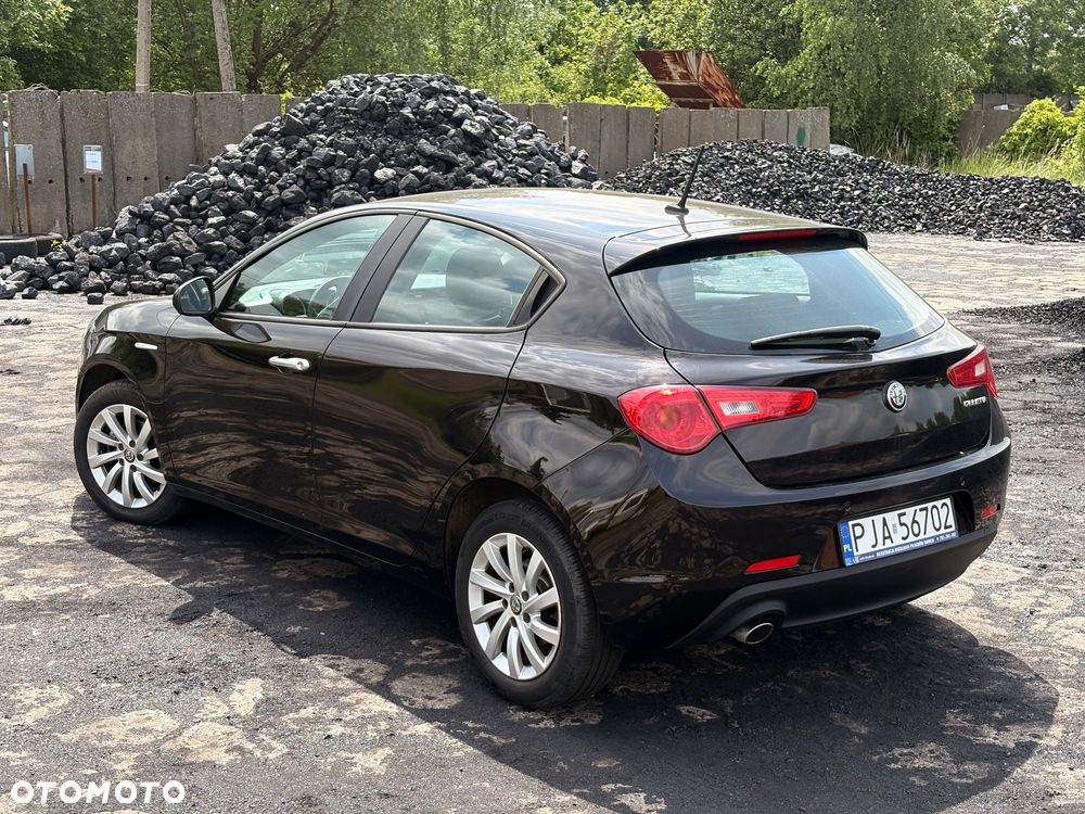 Alfa Romeo Giulietta 1.6 JTDM TCT - 29