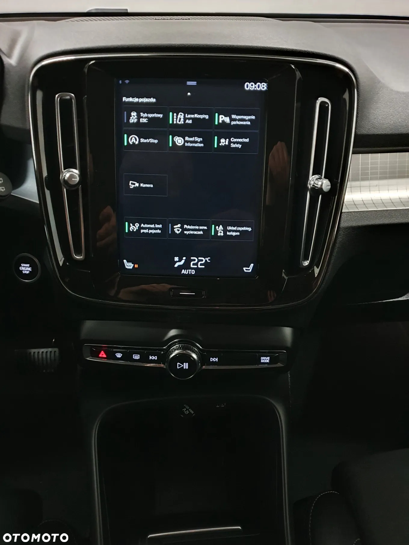 Volvo XC 40 D3 R-Design - 13