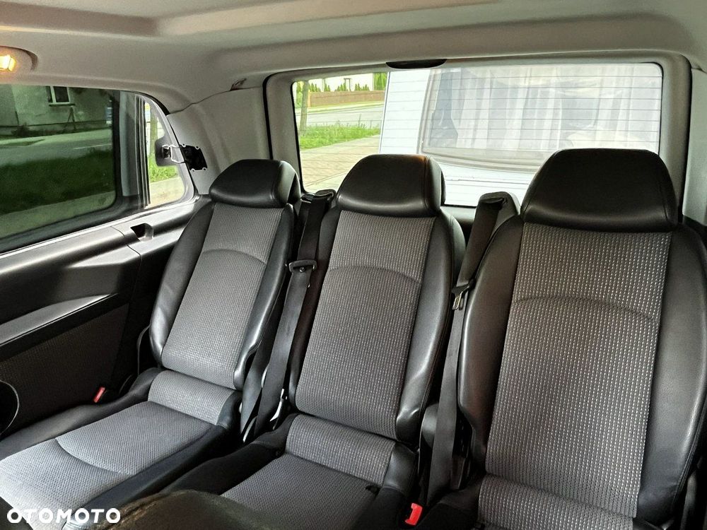 Mercedes-Benz Viano - 13