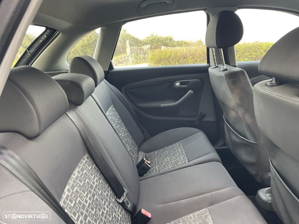 SEAT Ibiza 1.2 12V Reference - 3