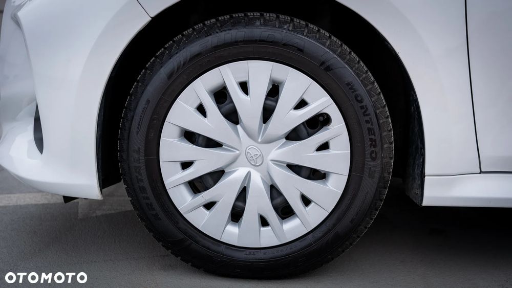 Toyota Yaris - 22