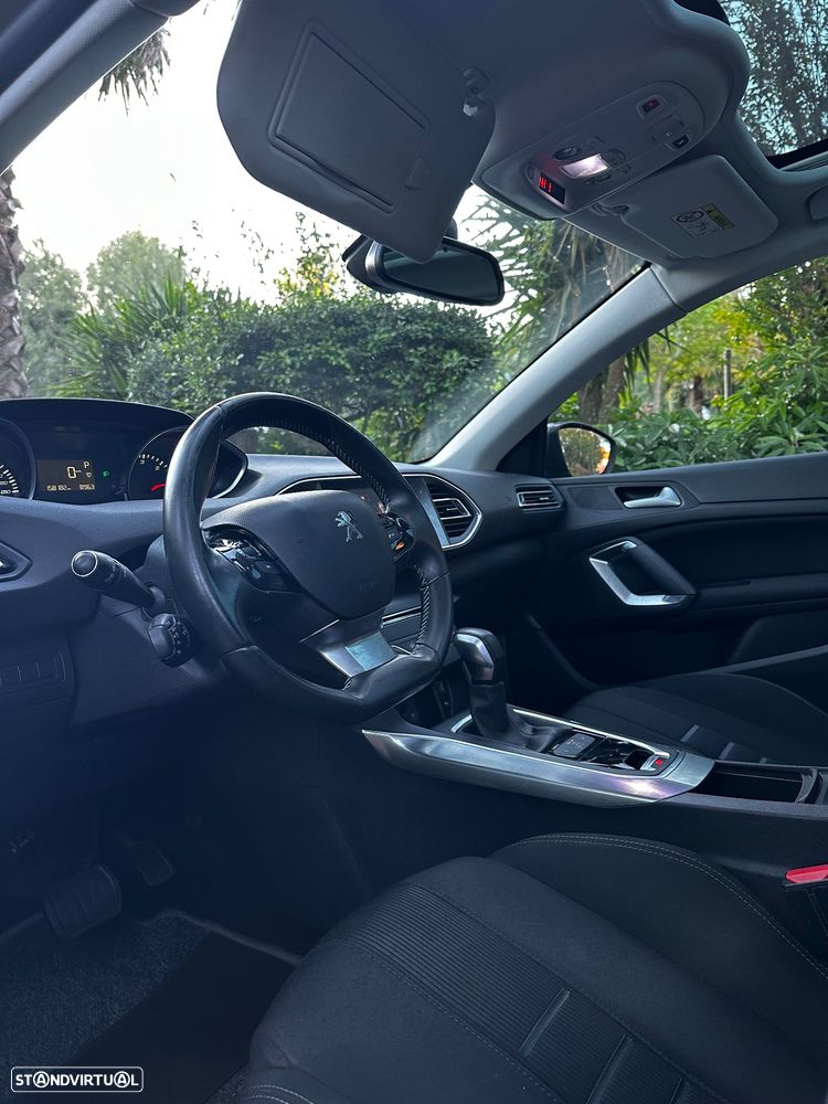 Peugeot 308 BlueHDi FAP 150 EAT6 Stop & Start Allure - 19