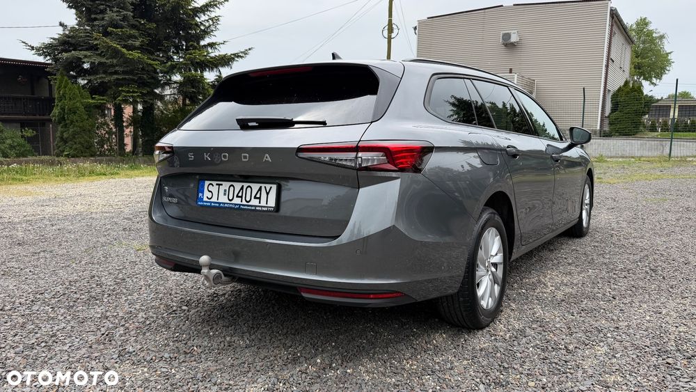 Skoda Superb 2.0 TDI SCR Essence DSG - 15