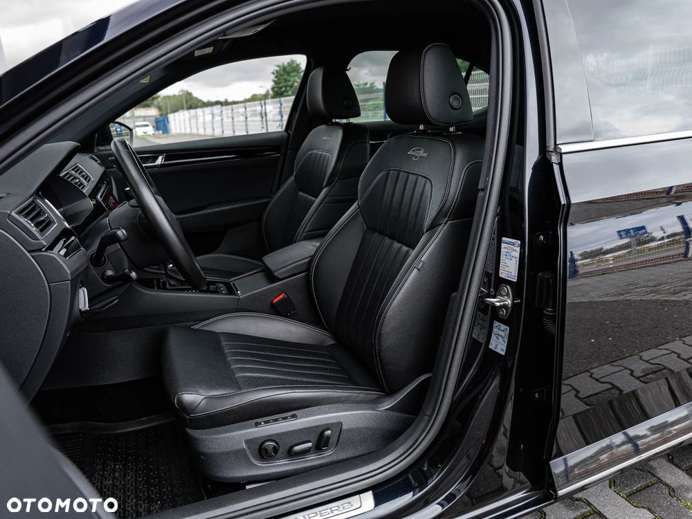 Skoda Superb 2.0 TSI 4x4 L&K DSG - 19