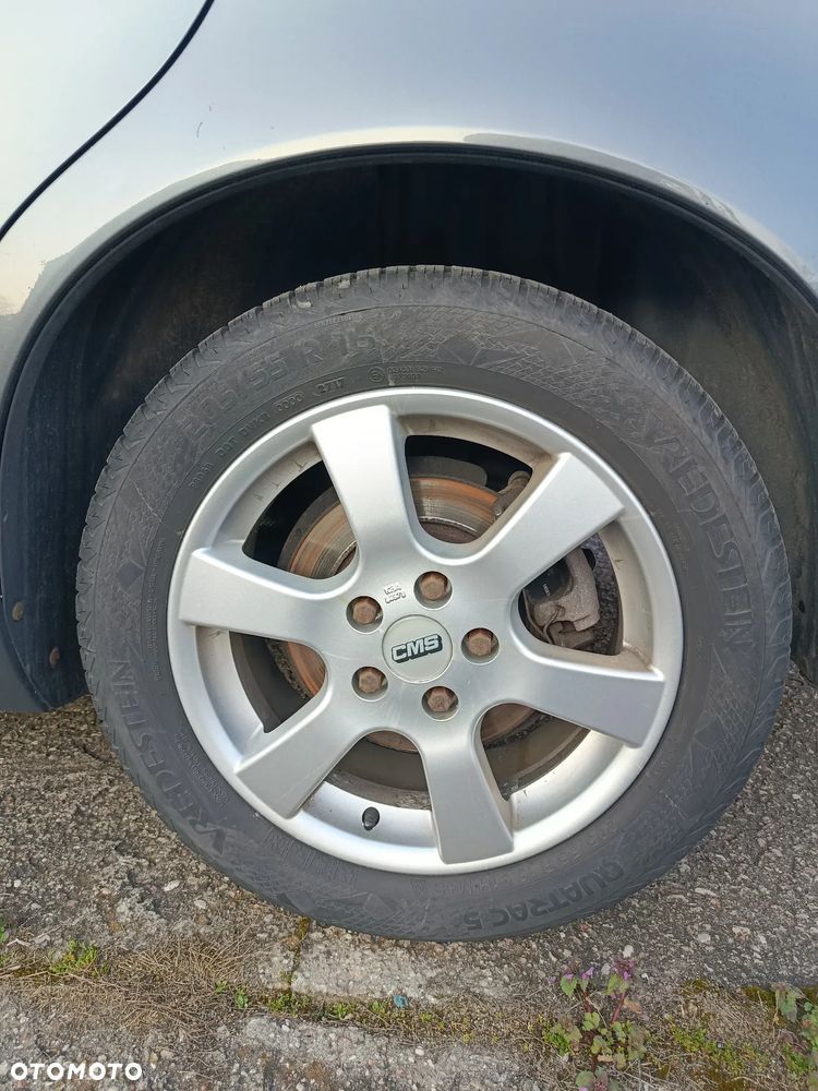 Volvo S40 1.8 Momentum - 13