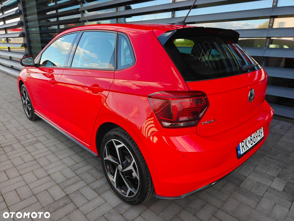 Volkswagen Polo - 12
