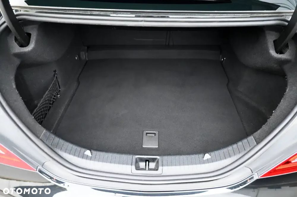 Mercedes-Benz CLA - 18