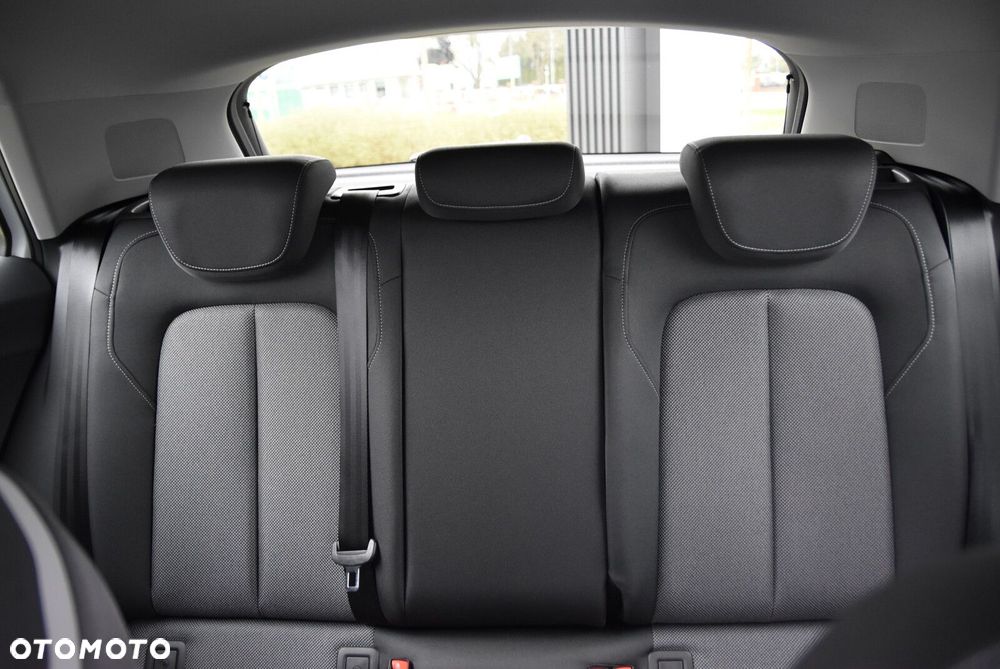 Audi Q2 - 13