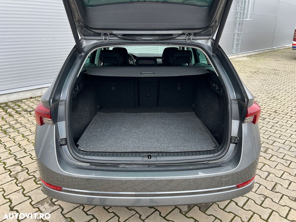 Skoda Octavia 2.0 TDI DSG Clever - 12